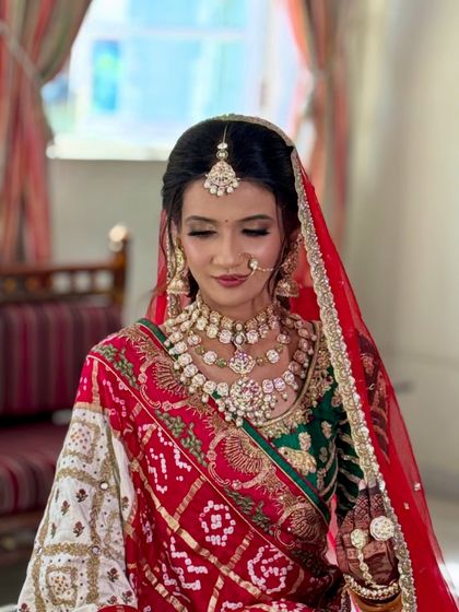 Traditional Bridal Looks photo 17