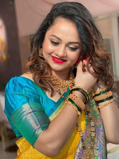 Special occasions deserve a special makeover. I always love to doll up my regular clients, like creating this beautiful Maharashtrian look for her event.