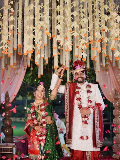 Signature Wedding Day Looks photo 39