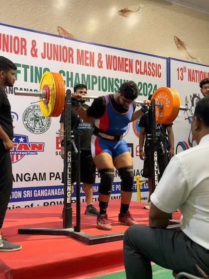 Squat attempts from the Junior National Championship. Even when judging is strict, we train to leave no doubt about depth and control.