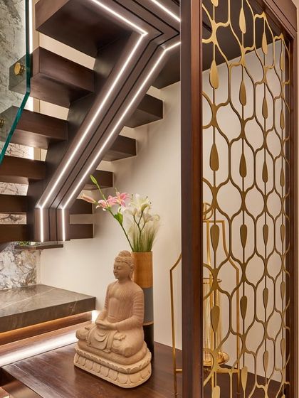 Grand Entrances & Passageways photo 4