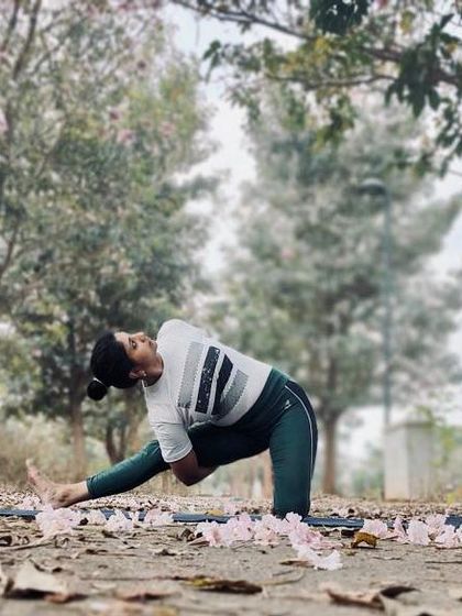 Chaitanya Wellness - Personalized Therapeutic Yoga Yoga in Nature photo 11