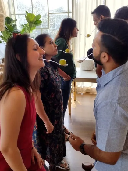 A little friendly competition always livens up a party! This lemon and spoon game at a 10th-anniversary celebration was a huge hit, bringing out the playful side of all the guests.