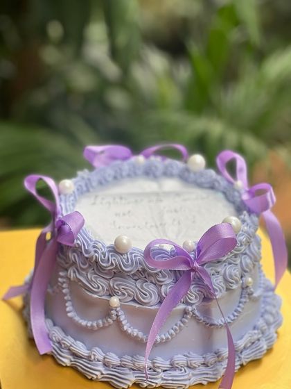 Another take on the vintage burn away cake, this one in a lovely shade of purple with matching ribbons. It’s all about the little details.