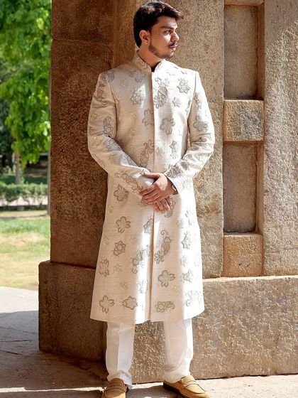 Gopalsons - Bespoke Men's Indian Ethnic Wear Regal Sherwanis for the Groom photo 13