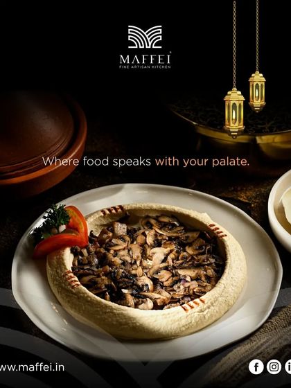 Our hummus topped with savory sautéed mushrooms. This dish adds an earthy, umami depth to the classic creamy dip, served with warm pita bread.