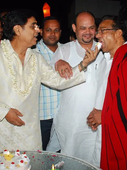 Another candid moment from a celebration with Jagjit Singh Ji. Hosting such events for legendary artists has always been a privilege and a core part of my identity.