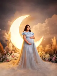 Maternity & Newborn Gown Rental