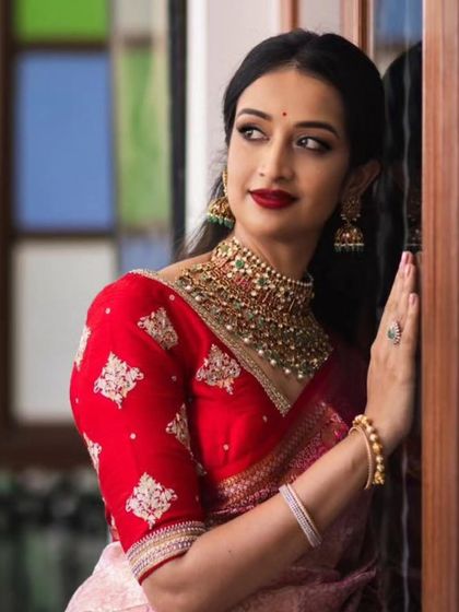 Bhuvana Reeds - Special Occasion Makeup Traditional & Ceremonial Glam photo 38