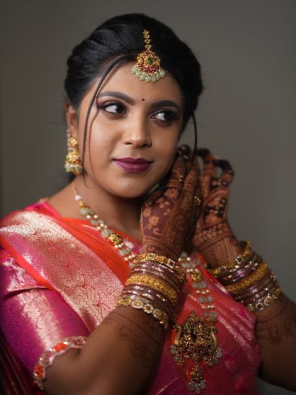 Lotus Mehendi Arts - Bridal & Occasion Mehendi The Signature Dark Stain photo 5