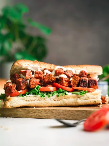A delicious-looking tempeh sub sandwich. I miss the days of still photography, where a single, well-composed image like this could tell a whole story and keep you engaged.