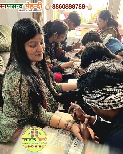 Mehndi Art Courses