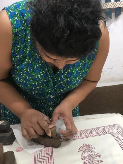 It's all in the details. Even small, intricate blocks can be used to create stunning borders and patterns, and we'll show you how to get a clean, crisp print every time.