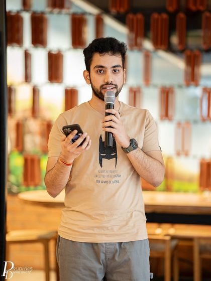 A poet shares his work, adding to the rich discussion on the theme of "Vulnerabilities".