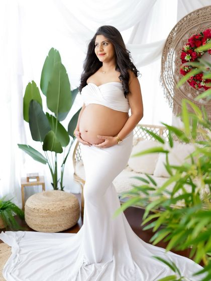 Solo Radiance: Portraits of the Mother-to-Be photo 55