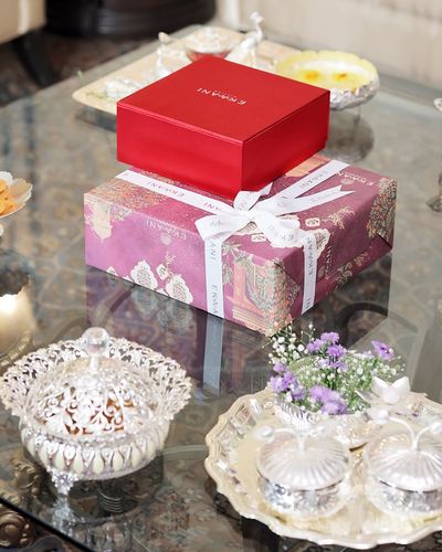 Custom & Corporate Gifting