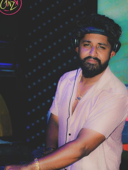 Darshan K Shetty - Club & Pub DJ Ladies Nights photo 7