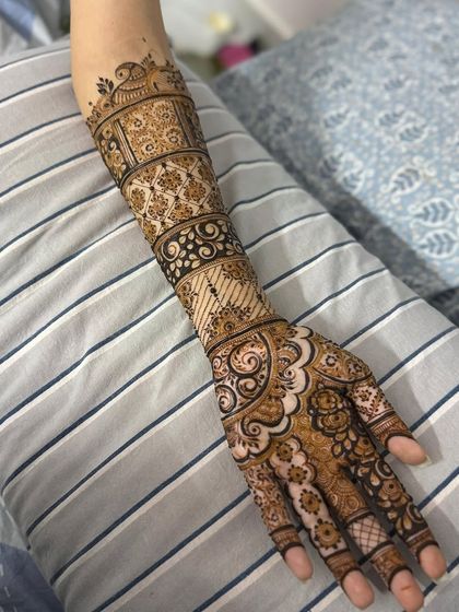 Another shot of the same bridal design, showing the consistency and precision of the patterns.