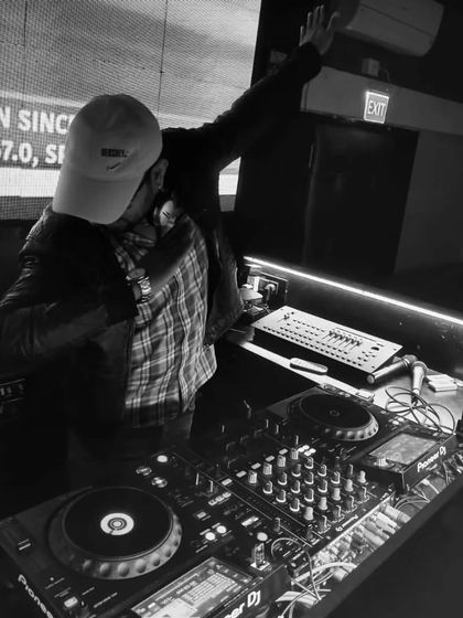 Club & Lounge Gigs photo 40