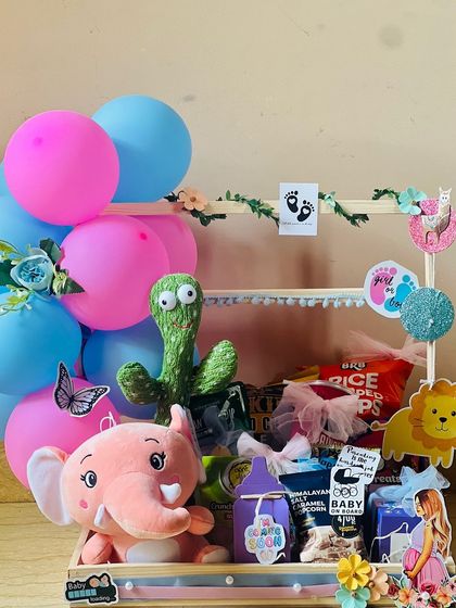 Gift Hamper - Baby & Maternity Hampers Baby Shower & Gender Reveal Hampers photo 19