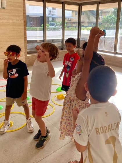 The pure joy and excitement of an indoor fitness game. Our parties are all about creating these moments of happiness and energetic fun.