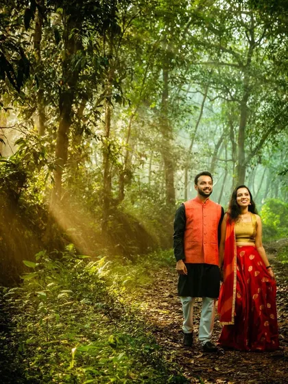 Capturing a quiet moment for this couple during their pre-wedding shoot in a sun-drenched forest. I love using natural light to create romantic, atmospheric portraits that feel authentic and serene.