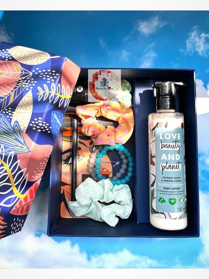 Heaven Wraps - Gifts for Occasions Birthday Hampers for Her photo 14