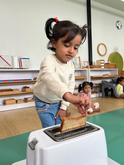 Evolve Montessori - Montessori Preschool Program Curious Hands, Happy Minds photo 78