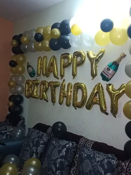 Chic Backdrop & Room Decorations photo 28