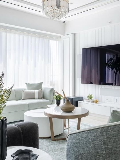 Luxurious Living & Dining Rooms photo 30