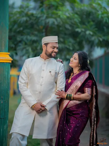 A candid, happy interaction between Prachi and Ketan. I look for these unscripted moments that truly show a couple's connection.
