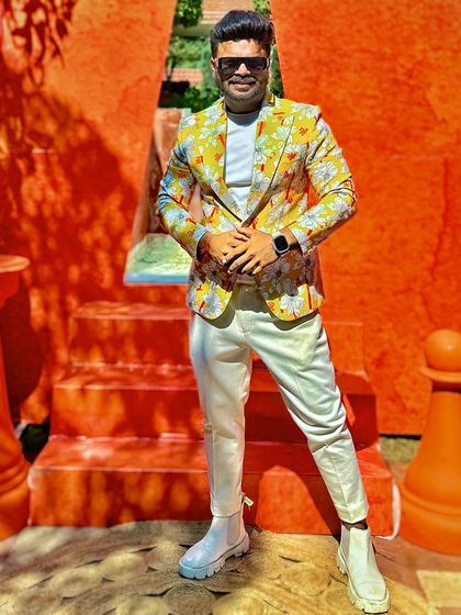 The Showman's Wardrobe photo 32