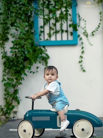 Baby's Day Out Studio - Kids & Baby Photography Creative Themed Setups photo 27