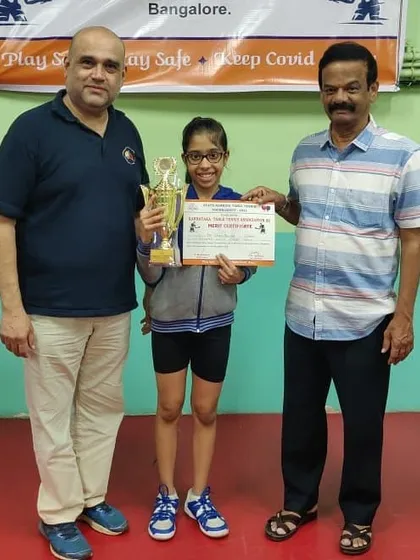 Kaira Baliga with her silver medal trophy from the first state ranking tournament in the cadet girls category. A great start to the season.