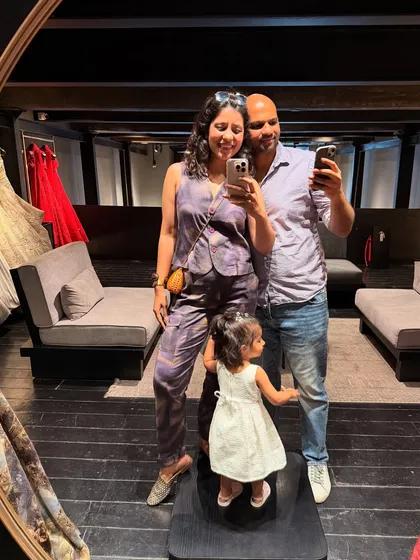 Another family selfie because these moments are too precious. It shows how the shopping process can be a great bonding experience for the whole family.