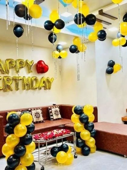 Birthday Balloon Arches & Backdrops photo 52