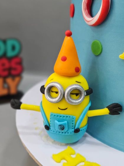 Custom Fondant Figurines & Themed Cakes photo 18