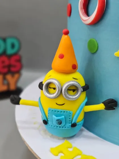 This little Minion is ready to party with his hat on! The fun is in the details.