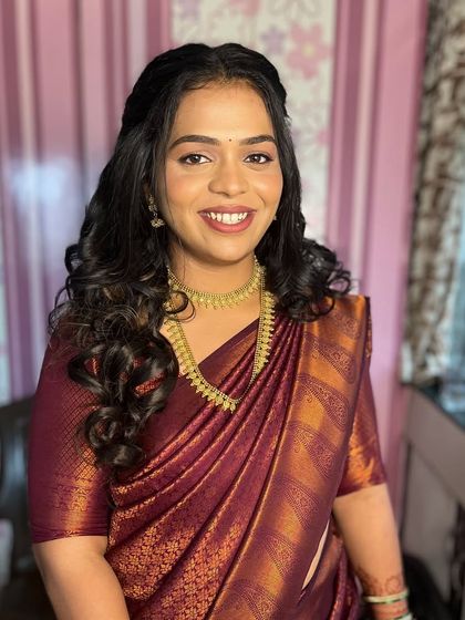 This is the finest minimal look. A touch of exquisite makeup was all that was needed to accentuate her natural allure for her engagement.