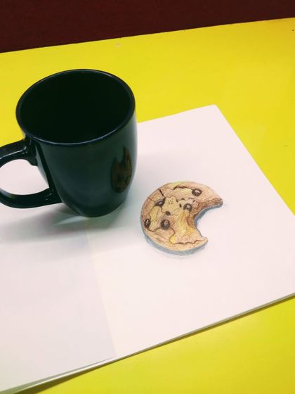Is it a real cookie or a drawing? This is a fun example of 3D art that plays with perception.