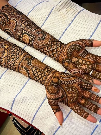 Abhishek Kumar - Bridal Mehndi Full Bridal Mehndi (Hands & Arms) photo 4