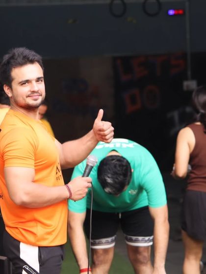 My job is to motivate and support my clients. Seeing them push their limits is what drives me.