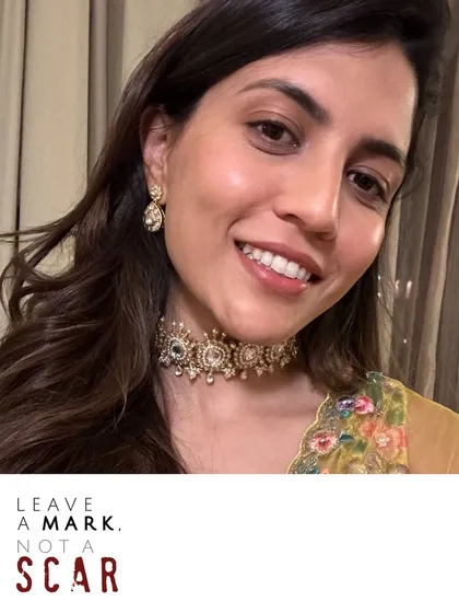 A happy client is the most beautiful showcase. Here, Prachi radiates festive brilliance in the Noor Choker, a piece we selected together to complement her outfit. My goal is always to find jewelry that doesn't just adorn, but defines you.
