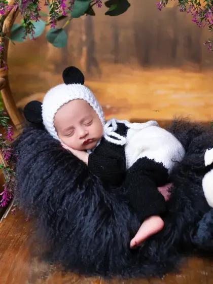 Newborn Portraits: The First Few Weeks photo 8