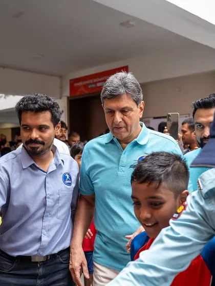 The legendary Prakash Padukone interacts with an aspiring young player at the PSB Open Junior Tournament. Our events provide unique opportunities for participants to meet their idols, creating unforgettable and inspiring moments.