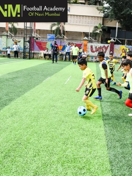Action from our weekend batches at the New Horizon school ground.