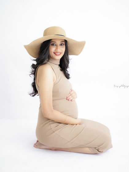 Solo Radiance: Portraits of the Mother-to-Be photo 58