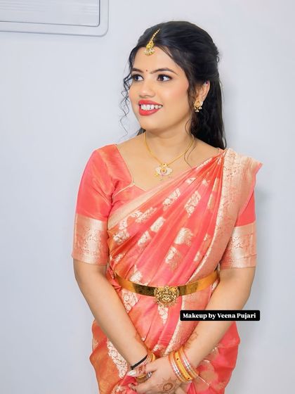 Veena Pujari - Makeup Classes and Training Modern Glam & Reception Styles photo 17