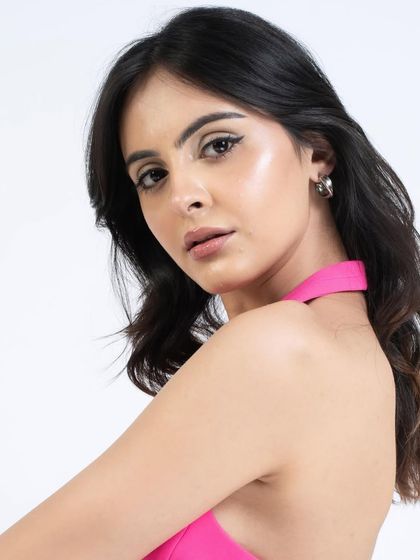 Polished & Modern Styles photo 6