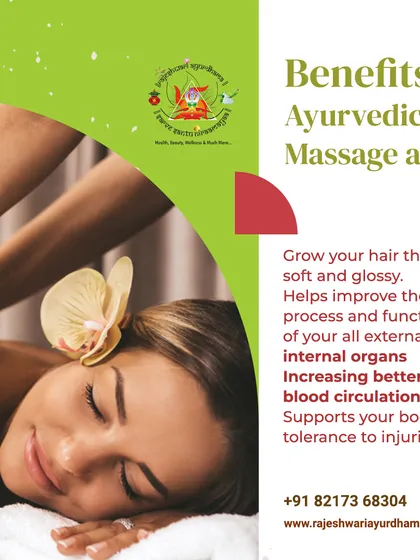 My Ayurvedic massages go beyond simple relaxation. This image captures the essence of a therapy designed to improve blood circulation, nourish the skin, and increase the body's resilience, helping you feel your best from the inside out.